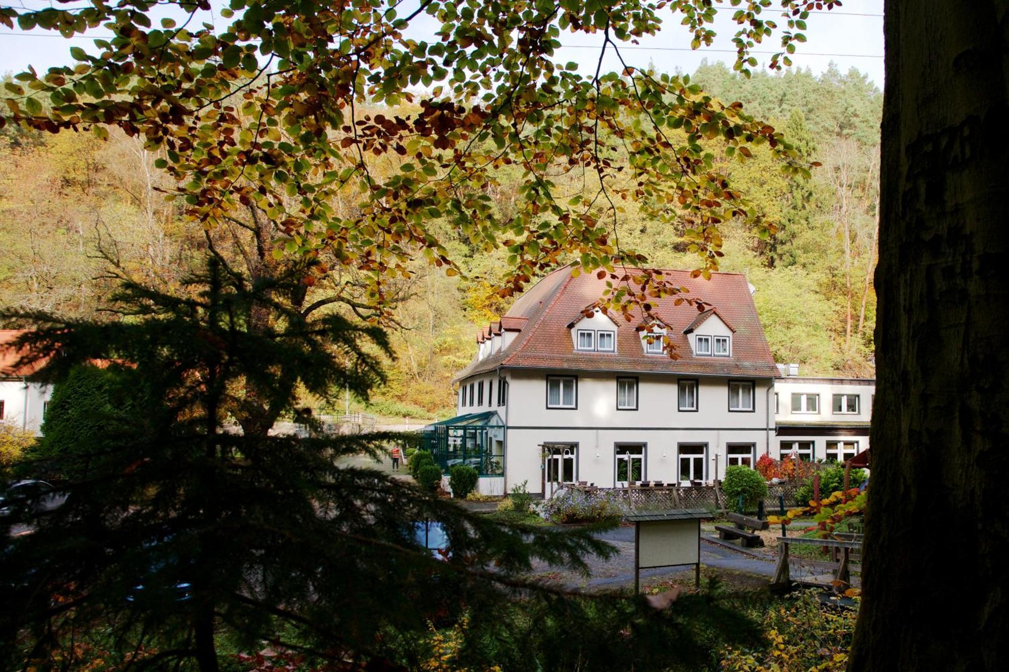 Waldhotel Linzmuehle Kahla  Exteriör bild